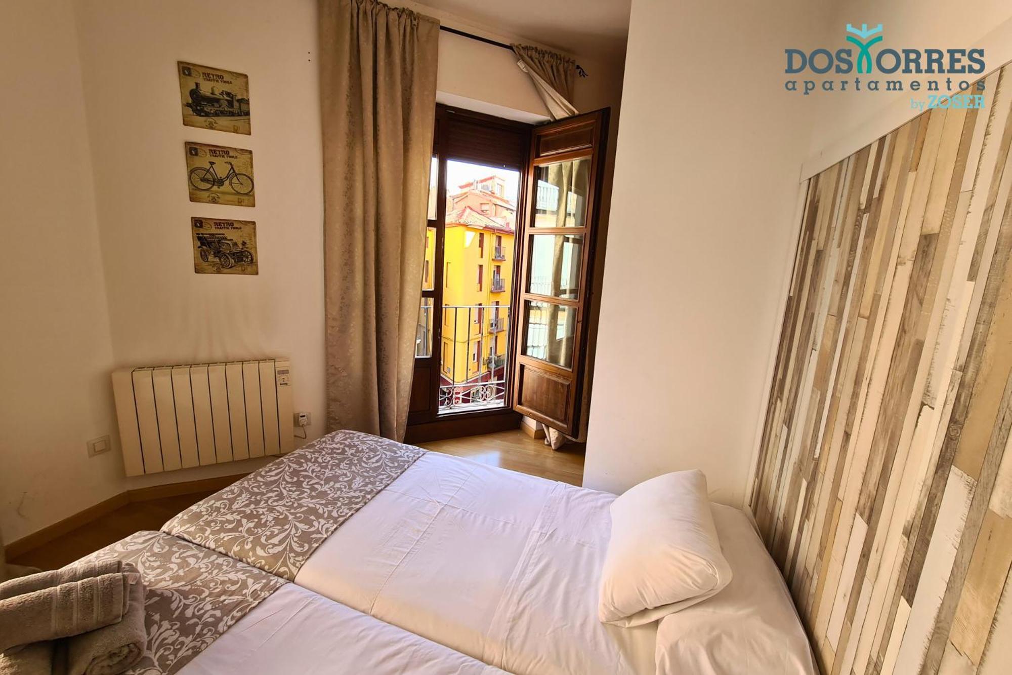 Dos Torres Pilar Suites- Balcones Con Vistas A La Ciudad Zaragoza Exteriör bild